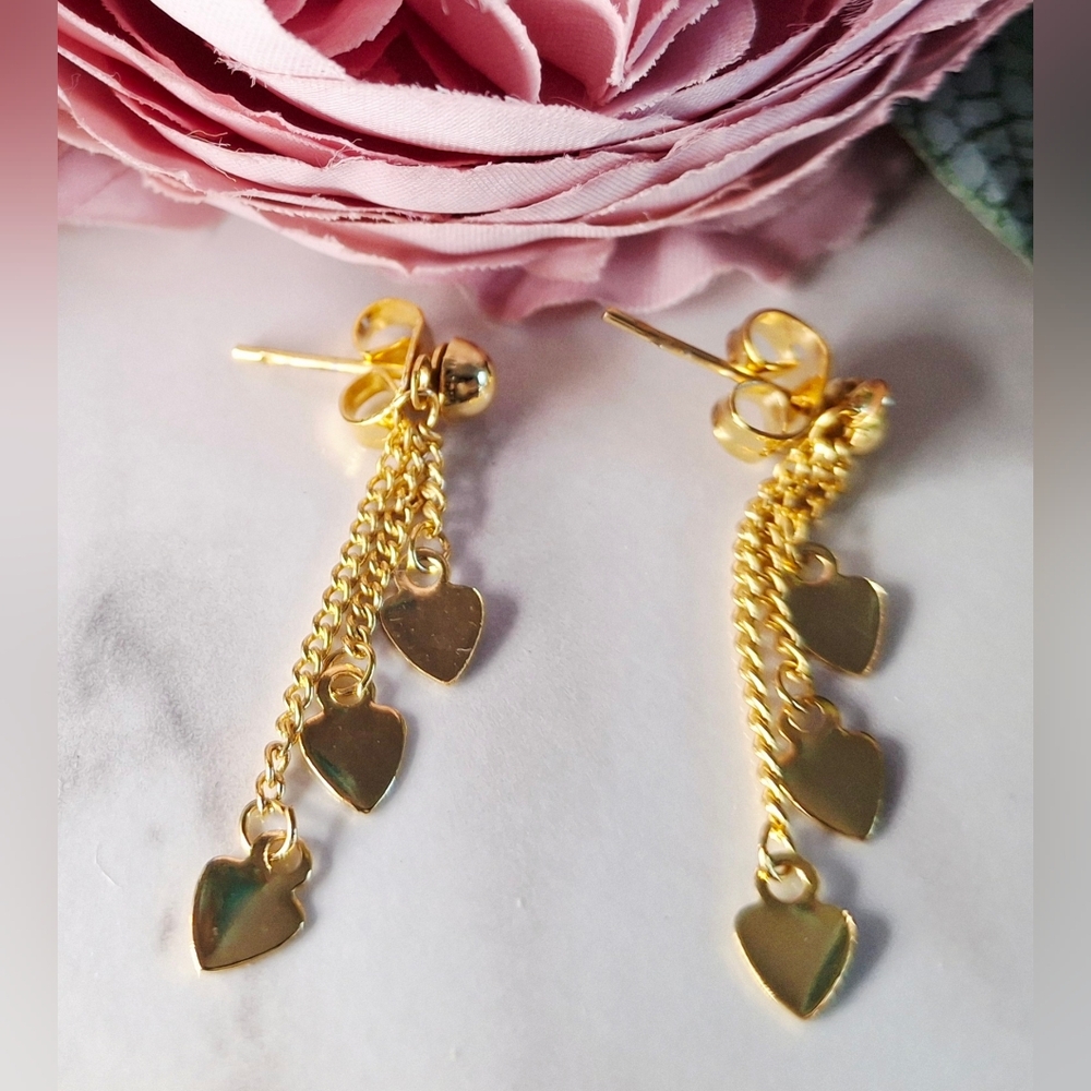 Vintage 80s 💖✨️Cascading Gold Heart Earrings